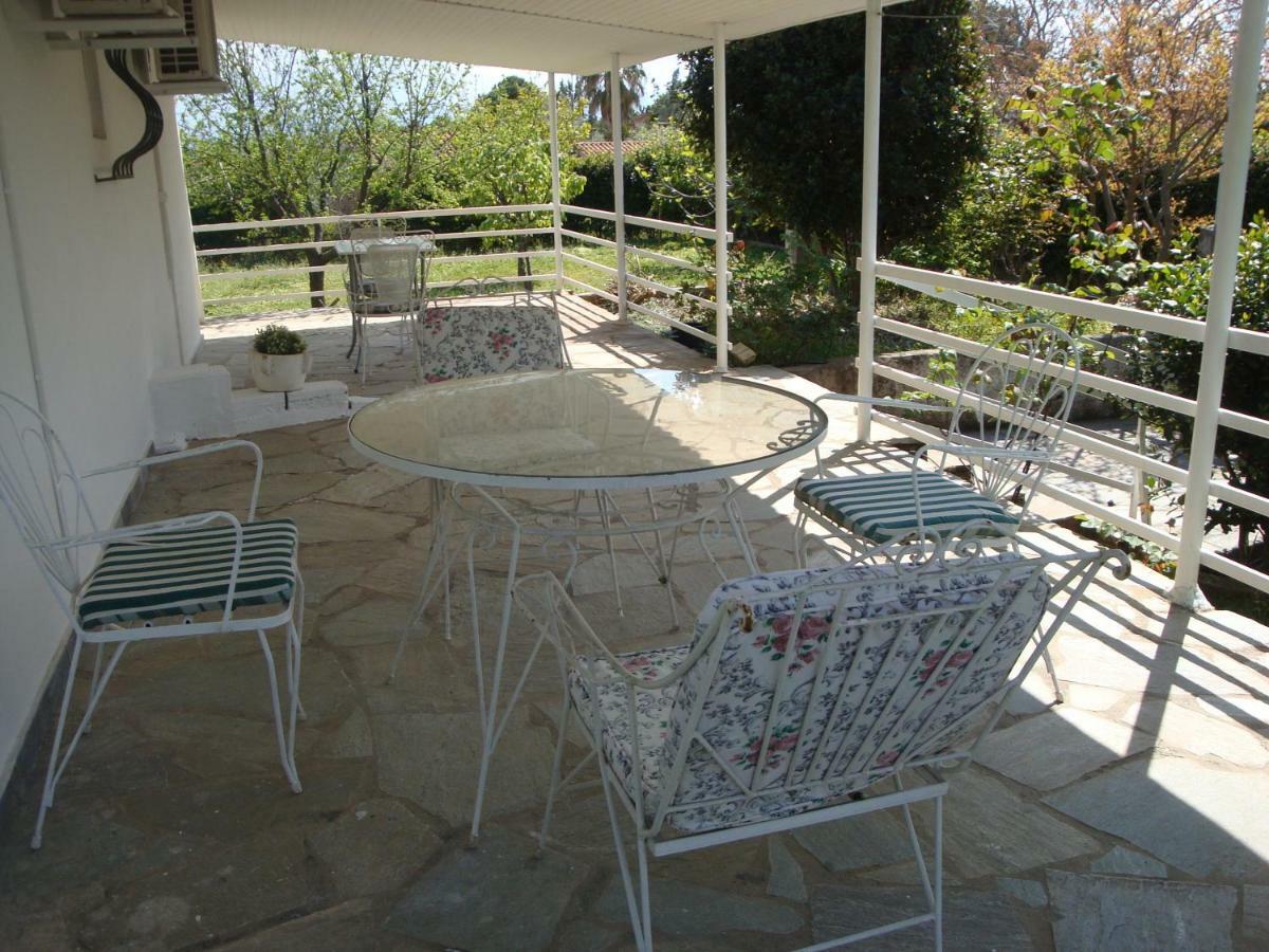 Three Bedroom Country House Magoula  외부 사진